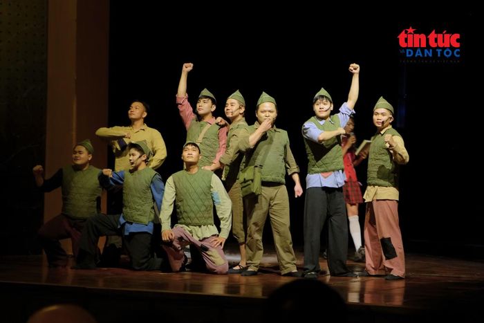 Sau liên hoan, các đoàn nghệ thuật Hà Nội sẽ tiếp tục đưa các tác phẩm chất lượng về biểu diễn tại các khu vực ngoại thành, góp phần nâng cao đời sống văn hóa tinh thần cho người dân vùng xa.