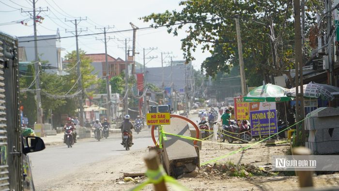 Chủ đầu tư kiến nghị địa phương khẩn trương hoàn thành thủ tục bồi thường, vận động các hộ dân bàn giao mặt bằng chậm nhất ngày 20/10/2026.