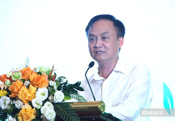 Ông Vũ Quốc Dũng, Phó Cục trưởng Cục Du lịch Quốc gia Việt Nam, đề cập các chính sách tín dụng, thuế và hỗ trợ chứng nhận xanh đang được nghiên cứu, đề xuất nhằm khuyến khích doanh nghiệp chuyển đổi.