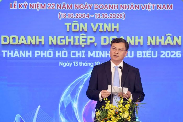 Phó Chủ tịch UBND TP Hồ Chí Minh Nguyễn Công Vinh.