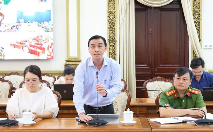 Đại diện lãnh đạo Trung tâm Chuyển đổi số TP Hồ Chí Minh.