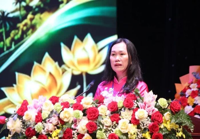 Bà Nguyễn Thị Mai Thảo - Phó Tổng Giám đốc Công ty Cổ phần Khu công nghiệp Sài Gòn – Nhơn Hội (SNP) chia sẻ về thích ứng và đồng hành trong kinh doanh và phát triển doanh nghiệp. 