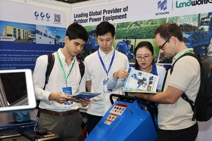 Cơ hội để doanh nghiệp trao đổi kinh nghiệp và tìm kiếm bạn hàng. 