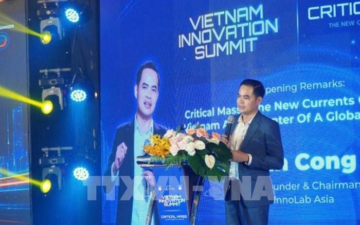 Ông Huỳnh Công Thắng, Chủ tịch InnoLab Asia phát biểu tại hội nghị. Ảnh: Hứa Chung – TTXVN 