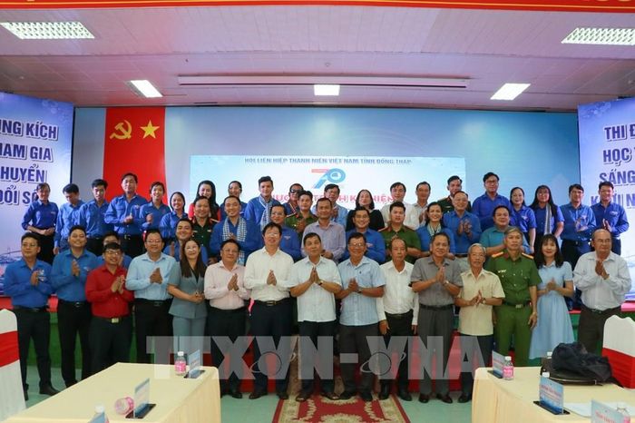Các đại biểu và hội viên, thanh niên tại chương trình. Ảnh: Hồng Thái - TTXVN