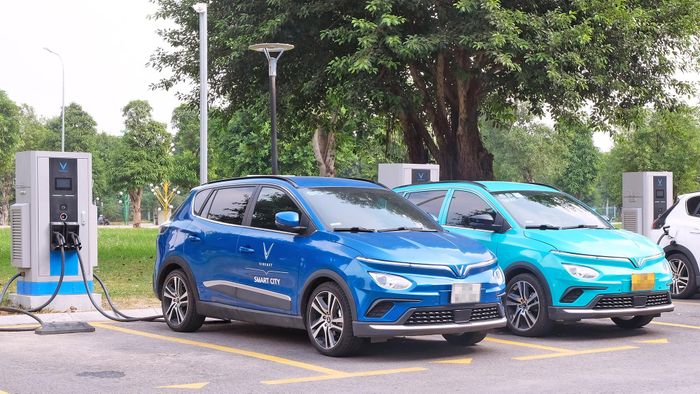 Quy chuẩn về trụ sạc, trạm sạc không bắt buộc các trạm sạc phải cho phép sử dụng chung.