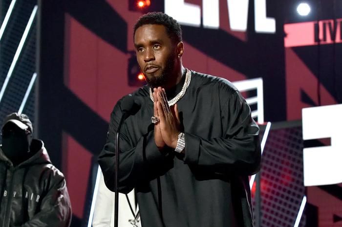 Diddy đã bị lập biên bản kỷ luật nhiều lần do những cáo buộc liên quan đến xô xát và vi phạm quy định.