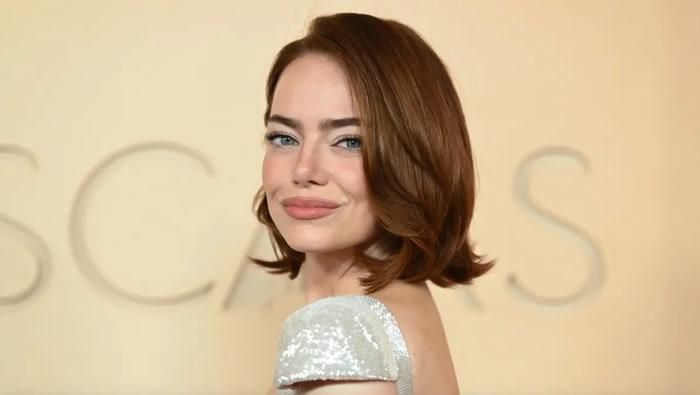Emma Stone có cơ hội bổ sung đề cử Oscar thứ 8 nhờ vai trò nhà sản xuất phim The Debut. Ảnh: Penske Media