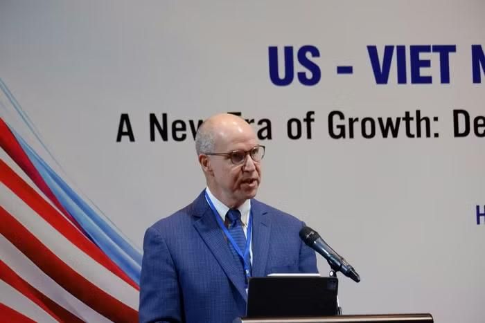 Mark Gillin, Chủ tịch Ban Lãnh đạo Quốc gia AmCham Việt Nam