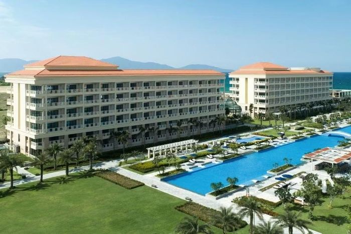 Sheraton Grand Danang Beach Resort & Spa phát triển gói Day Pass, cho phép khách không lưu trú qua đêm sử dụng hồ bơi, bãi biển riêng và các tiện ích giải trí, mở rộng khả năng tiếp cận dịch vụ nghỉ dưỡng theo ngày