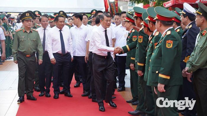 Thủ tướng Chính phủ Lê Minh Hưng cùng một số lãnh đạo Đảng, Nhà nước và TP. Hồ Chí Minh đến dự lễ