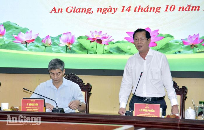 Phó Chủ tịch UBND tỉnh An Giang Lê Văn Phước kiến nghị Trung ương bổ sung nguồn vốn cho tỉnh.