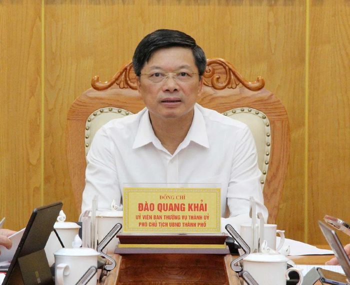  Đồng chí Đào Quang Khải chủ trì hội nghị tại điểm cầu Bắc Ninh. 