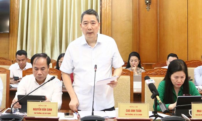  Đại diện lãnh đạo Bộ Tài chính có ý kiến tại buổi làm việc. 