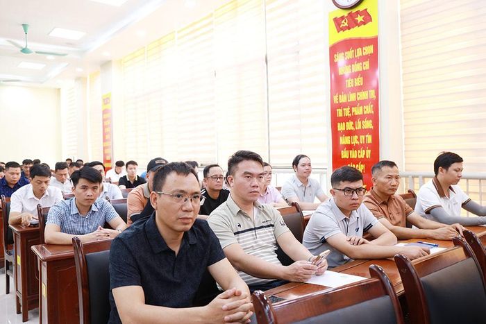 Các đại biểu đại diện cho tổ chức, doanh nghiệp tham gia hội nghị tuyên truyền, hướng dẫn triển khai thực hiện Nghị quyết số 66.18/2026/NQ-CP của Chính phủ.
