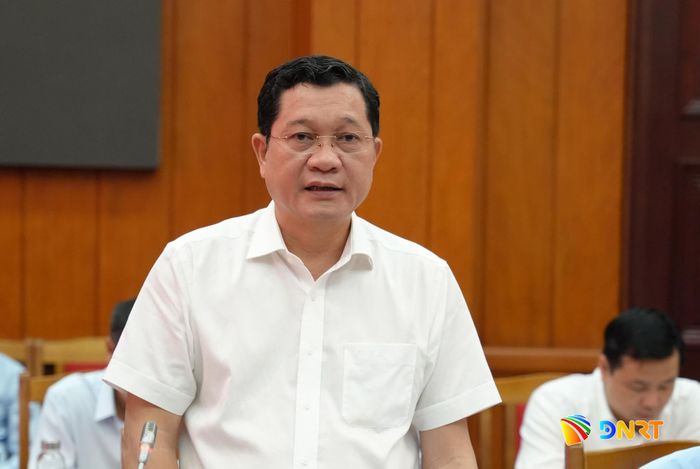 Phó Chủ tịch Thường trực HĐND thành phố Trần Phước Sơn phát biểu. Ảnh: T.CÔNG