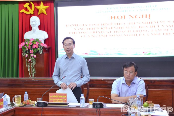 Đồng chí Nguyễn Thanh Nhàn, Chủ tịch UBND tỉnh Đồng Tháp, phát biểu chỉ đạo tại hội nghị.
