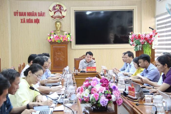 Quang cảnh buổi làm việc. Ảnh: Trọng Lợi