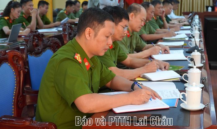 Đại biểu dự hội nghị.