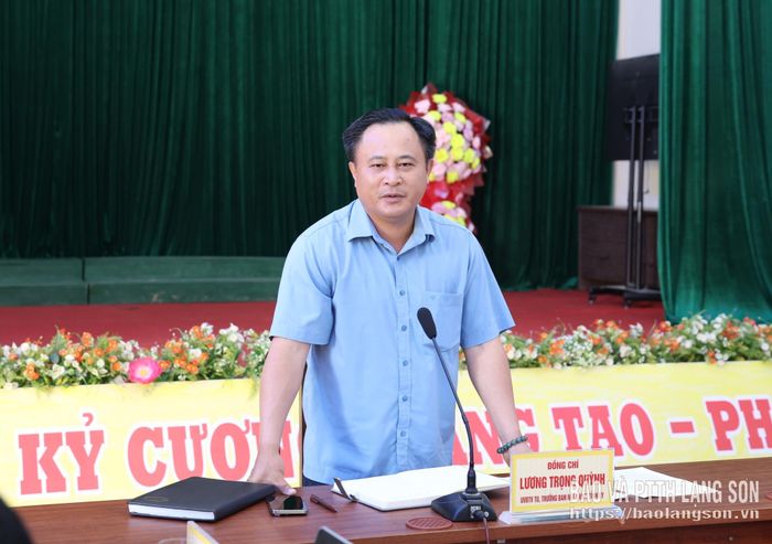 Đồng chí Lương Trọng Quỳnh, Ủy viên Ban Thường vụ Tỉnh ủy, Trưởng Ban Nội chính Tỉnh ủy, Phó Trưởng ban Thường trực BCĐ phát biểu kết luận tại buổi kiểm tra các xã khu vực Tràng Định