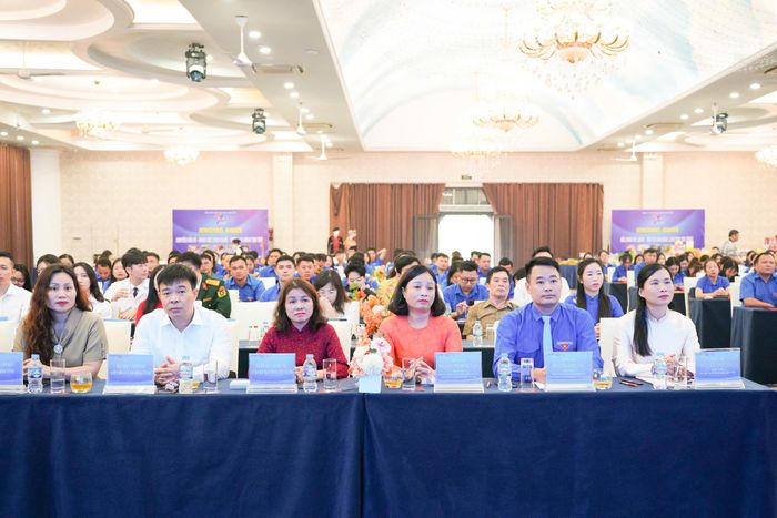 Các đại biểu dự chương trình