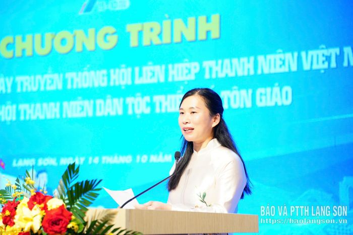 Đồng chí Trần Thanh Nhàn, Phó Chủ tịch UBND tỉnh phát biểu tại chương trình