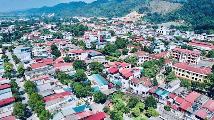 Trung tâm xã Bảo Thắng nhìn từ trên cao.