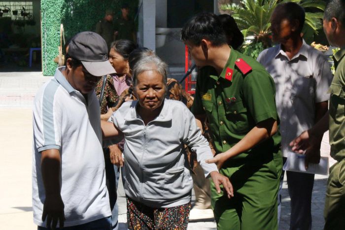 Công an tỉnh Lâm Đồng xây dựng hình ảnh đẹp về người chiến sĩ công an nhân dân qua từng việc làm nhỏ