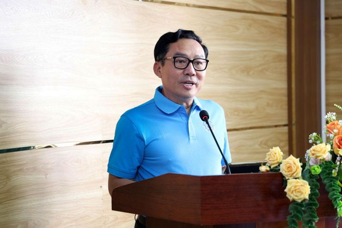 Phó Giám đốc BHXH Lâm Đồng Võ Khánh Bình phát động phong trào