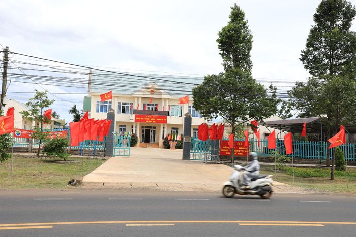 Bộ mặt trung tâm xã Đắk Mil khang trang, đồng bộ trong giai đoạn phát triển mới
