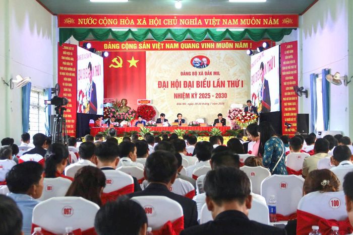 Xã Đắk Mil xác định phát triển hạ tầng đồng bộ là một trong những khâu đột phá trong nhiệm kỳ 2025 - 2030
