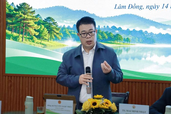 Phó Chủ tịch UBND tỉnh Nguyễn Ngọc Phúc phát biểu tại buổi làm việc