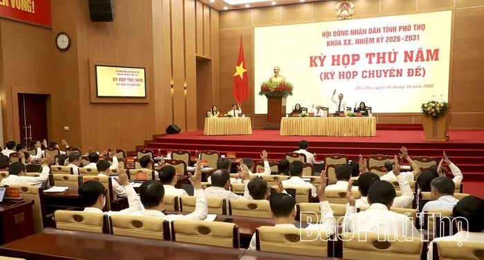 Quang cảnh phiên bế mạc kỳ họp.