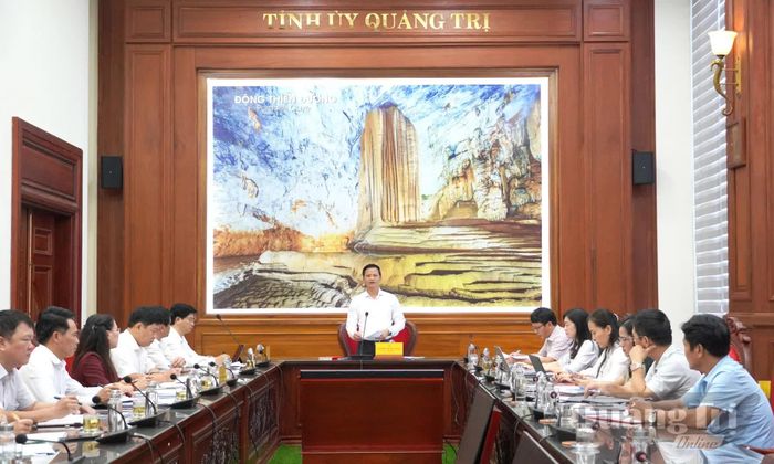Đồng chí Vương Quốc Tuấn, Bí thư Tỉnh ủy phát biểu kết luận tại buổi làm việc - Ảnh: X.P