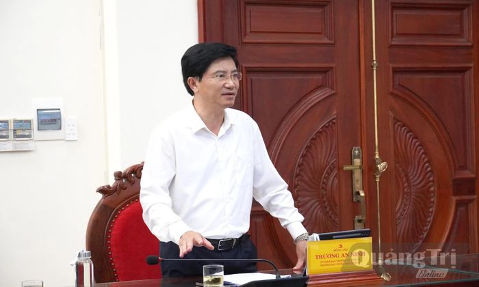 Đồng chí Trương An Ninh, Trưởng ban Tuyên giáo Tỉnh ủy phát biểu tại buổi làm việc - Ảnh: X.P