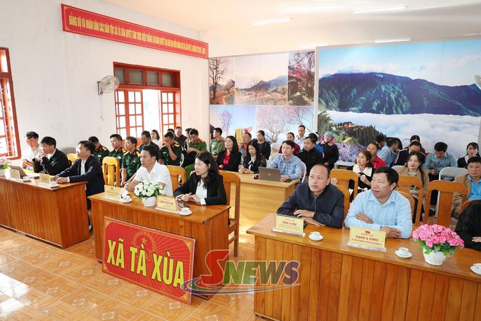 Đại biểu dự lễ phát động 