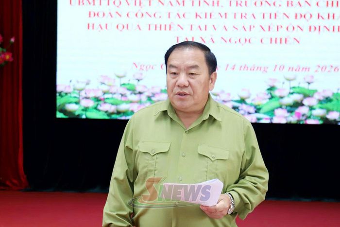 Đồng chí Chá A Của, Phó Bí thư Tỉnh ủy, Chủ tịch Ủy ban MTTQ Việt Nam tỉnh, kết luận cuộc họp.