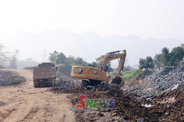 Thi công dự án Đường trục chính đô thị - nội thị Mộc Châu.