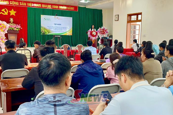 Tập huấn nâng cao năng lực khảo sát, thu thập dữ liệu vùng trồng cà phê tuân thủ quy định EUDR tại xã Muổi Nọi.