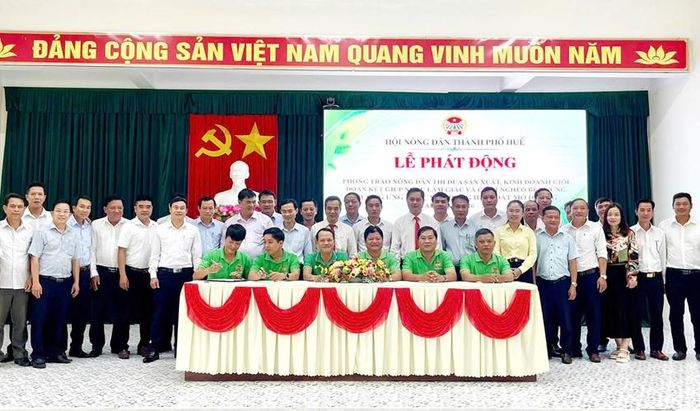 Hội Nông dân thành phố Huế phát động phong trào “Nông dân thi đua sản xuất, kinh doanh giỏi, đoàn kết giúp nhau làm giàu và giảm nghèo giai đoạn 2026 - 2030”.