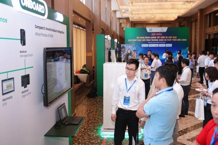 Các doanh nghiệp giới thiệu nhiều giải pháp công nghệ và mô hình sử dụng năng lượng hiệu quả.