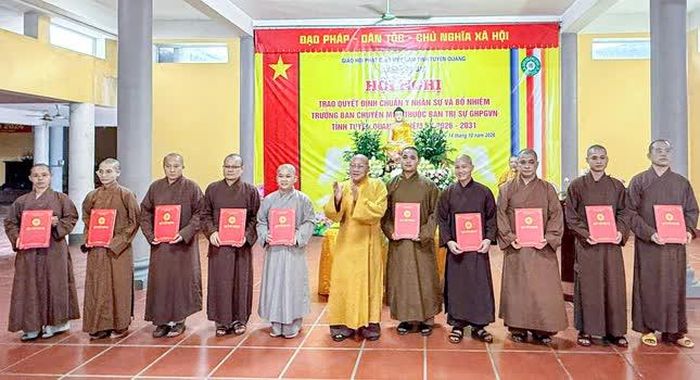  Ban Trị sự GHPGVN tỉnh Tuyên Quang có 45 thành viên, trong đó có 17 vị Thường trực
