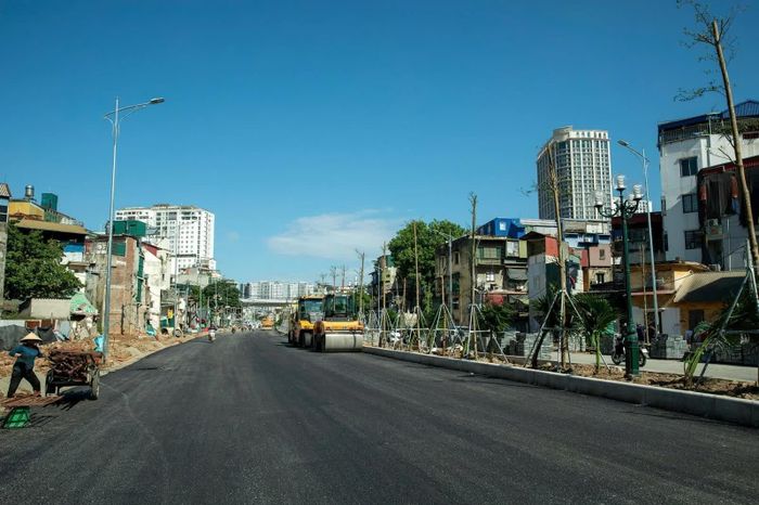 Hà Nội đang tập trung đẩy nhanh tiến độ các công trình trọng điểm và hoàn thành các mục tiêu giải ngân vốn đầu tư công trong quý IV/2026. Ảnh: Đức Thanh