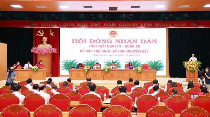 Toàn cảnh kỳ họp