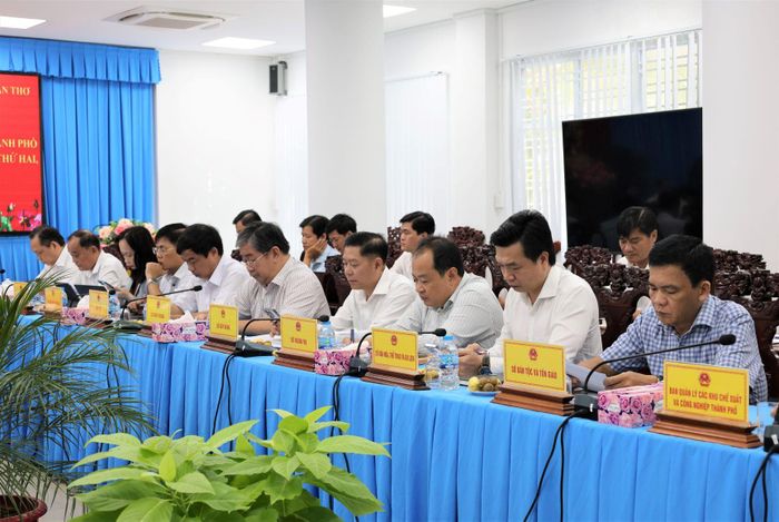 Lãnh đạo Sở, ngành TP. Cần Thơ tham dự Hội nghị