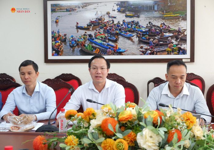 Thứ trưởng Bộ Giáo dục và Đào tạo Đào Trung Kiên phát biểu tại cuộc làm việc