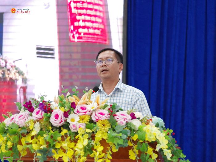 Lãnh đạo Sở Tài chính trả phát biểu làm rõ những vấn đề cử tri quan tâm