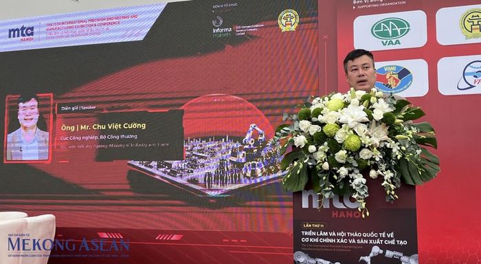 Ông Chu Việt Cường, quyền Giám đốc Trung tâm Hỗ trợ phát triển Công nghiệp (thuộc Cục Công nghiệp, Bộ Công Thương), trình bày về thực trạng và định hướng phát triển công nghiệp hỗ trợ Việt Nam giai đoạn 2026-2035. Ảnh: Trung Anh/Mekong ASEAN