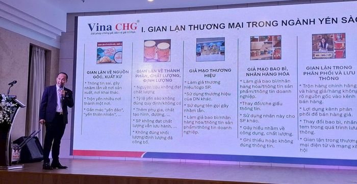 Ông Nguyễn Viết Hồng chia sẻ thông tin giải pháp phòng, chống gian lận thương mại và hàng giả . Ảnh: IT
