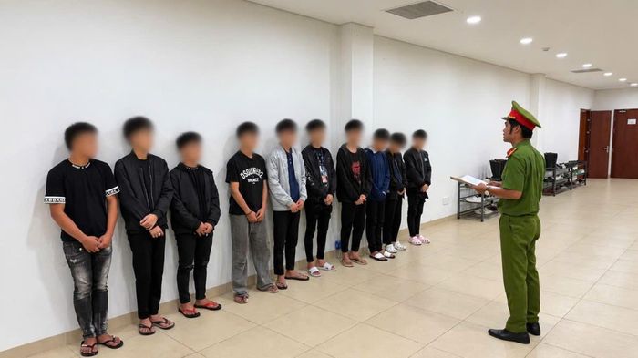 Công an TP Huế đã khởi tố 8 bị can để điều tra về hành vi: “Gây rối trật tự công cộng”. Ảnh CACC